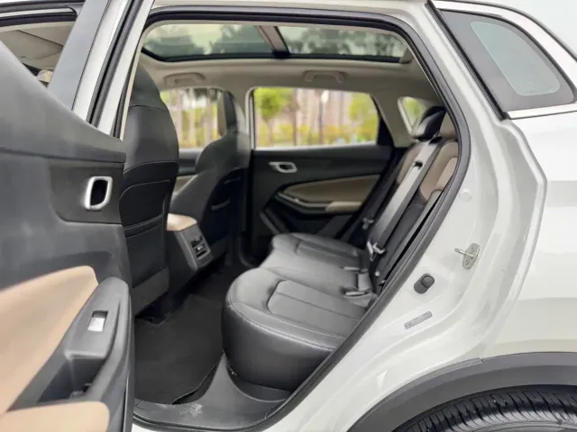 Changan CS55 Plus — Фото автомобиля 17