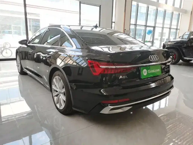 Audi A6L — Фото автомобиля 4