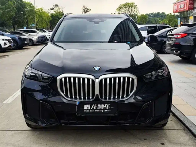 BMW X5 — Фото автомобиля 2