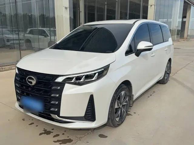GAC Trumpchi M6 — Фото автомобиля 13