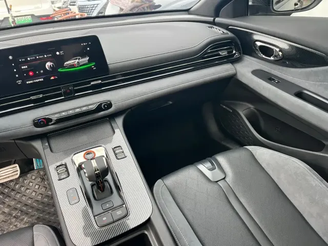 GAC Trumpchi Emkoo — Фото автомобиля 15