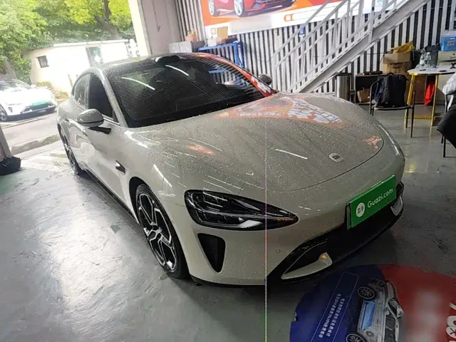 Xiaomi SU7 — Фото автомобиля 21