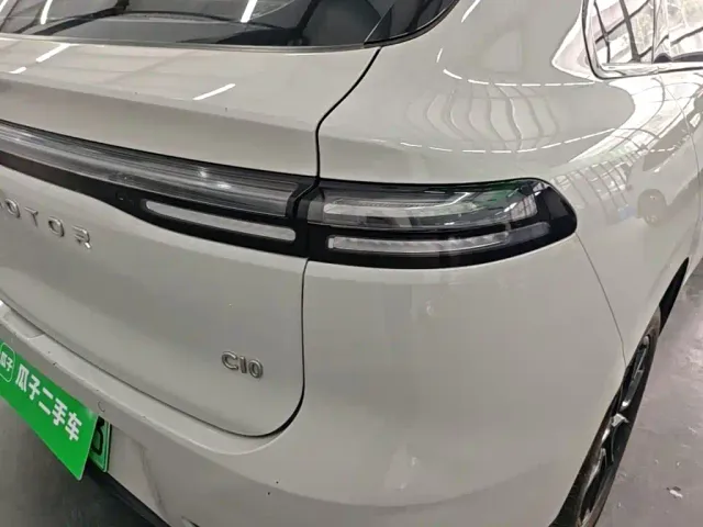 Leapmotor C10 — Фото автомобиля 23