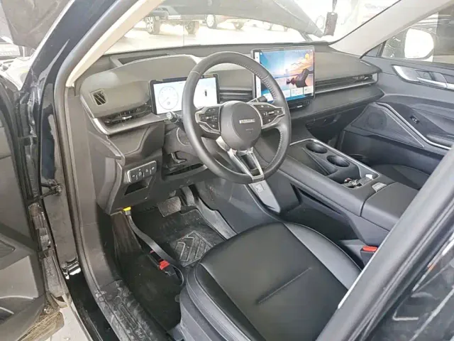 Haval H6 — Фото автомобиля 9