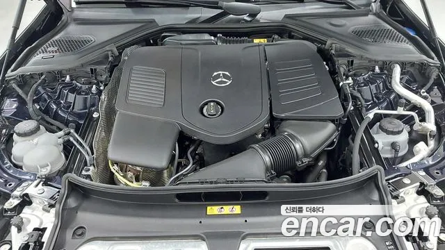 Mercedes-Benz E-Class E-класс W214 E300 4MATIC Exclusive — Фото автомобиля 6