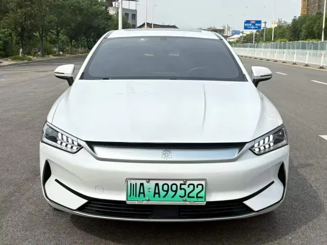 BYD Qin PLUS 2021 EV 500KM Luxury Model — Фото автомобиля 10