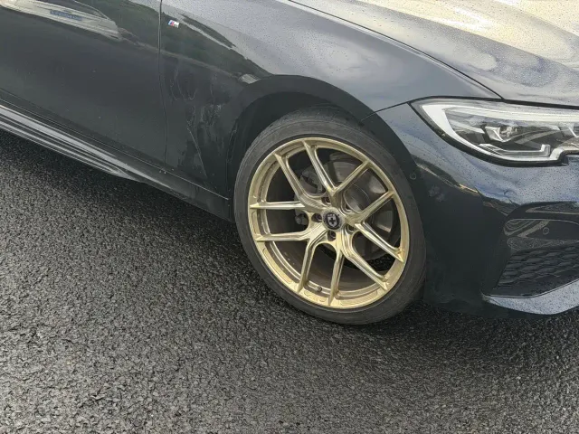 BMW 3 Series — Фото автомобиля 4
