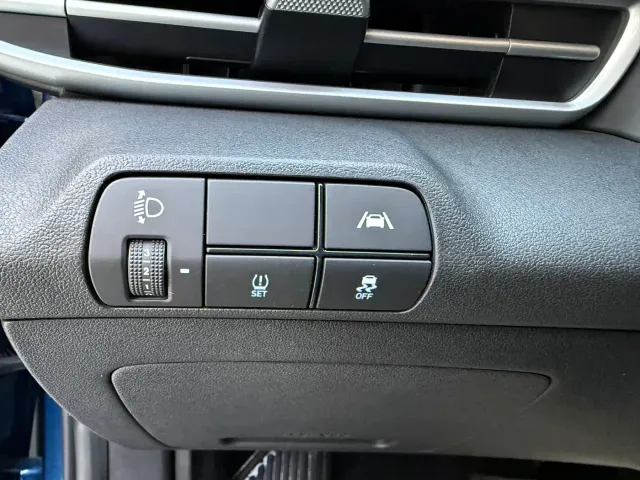 Hyundai Elantra — Фото автомобиля 11
