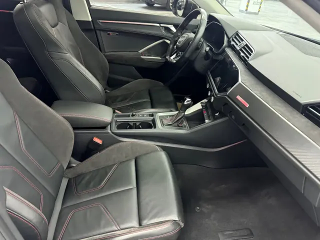 Audi Q3 Sportback — Фото автомобиля 10