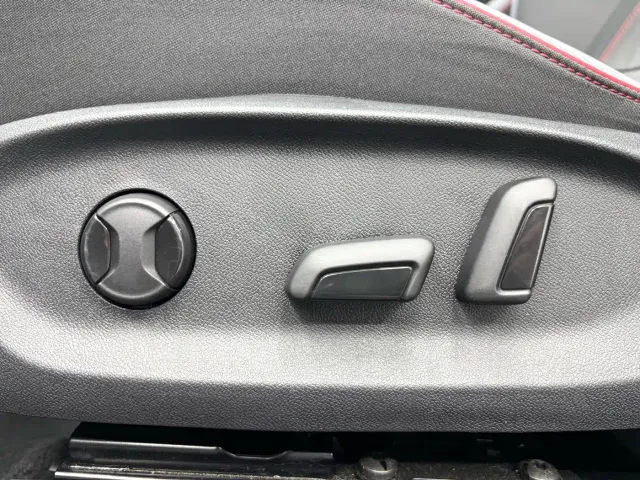 Volkswagen Lamando — Фото автомобиля 14