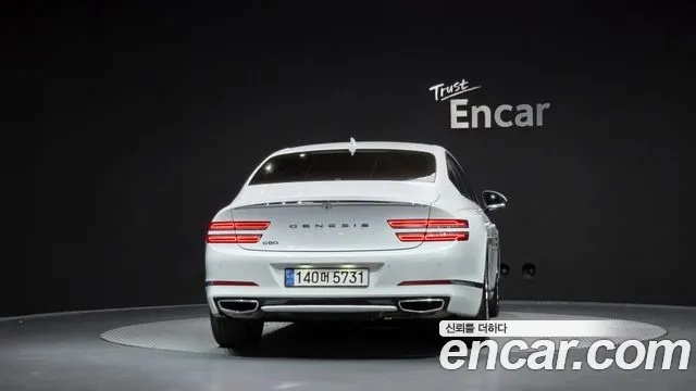 Genesis G80 RG3 — Фото автомобиля 4