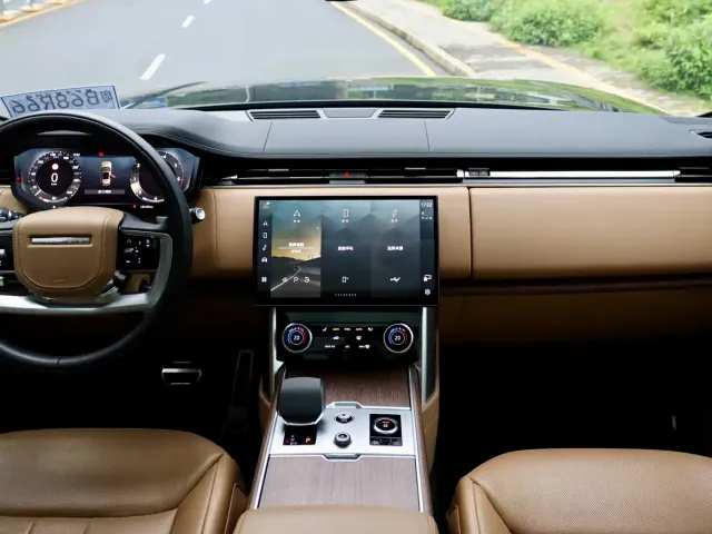Land Rover Range Rover — Фото автомобиля 11