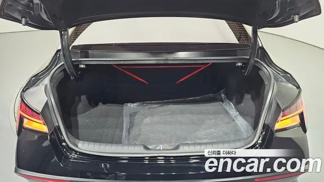 Hyundai Avante CN7 — Фото автомобиля 26