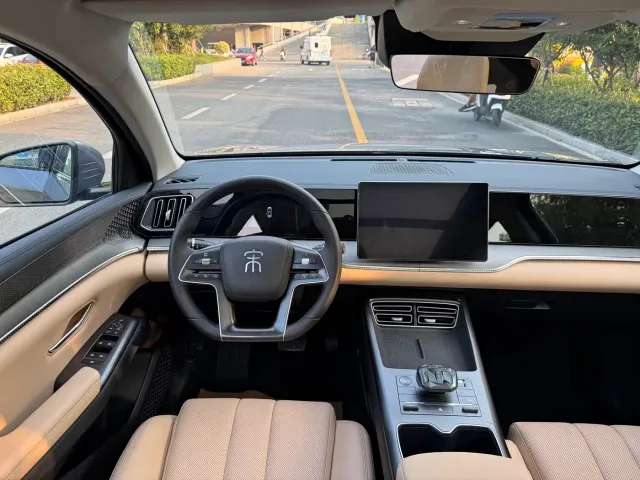 BYD Song Pro — Фото автомобиля 7
