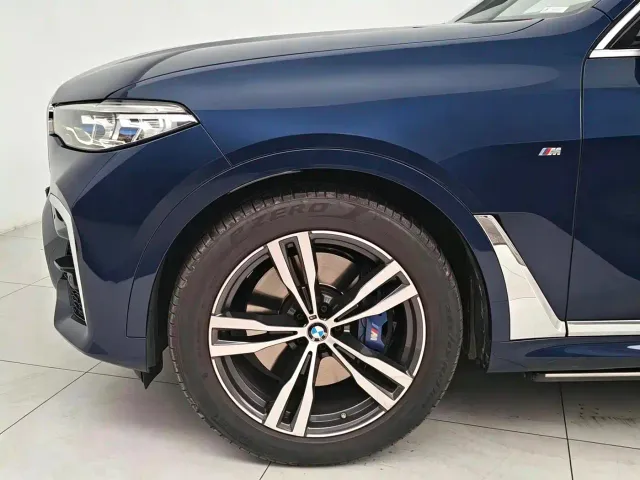 BMW X7 — Фото автомобиля 4