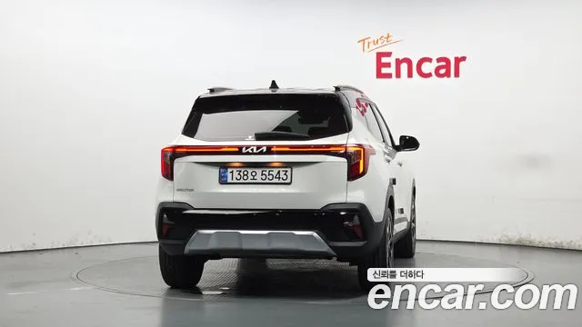Kia Seltos New — Фото автомобиля 4