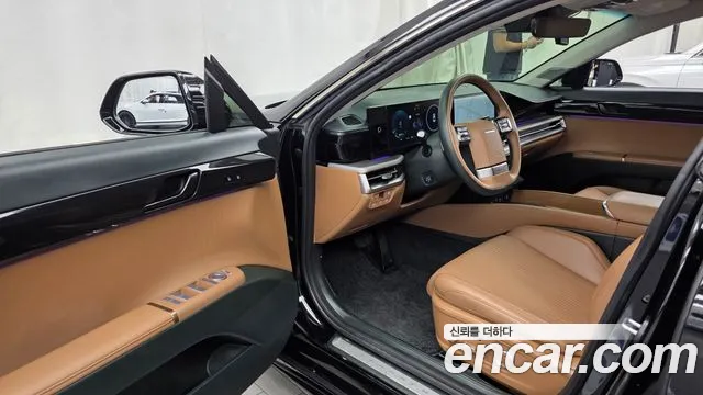 Hyundai Grandeur GN7 — Фото автомобиля 10