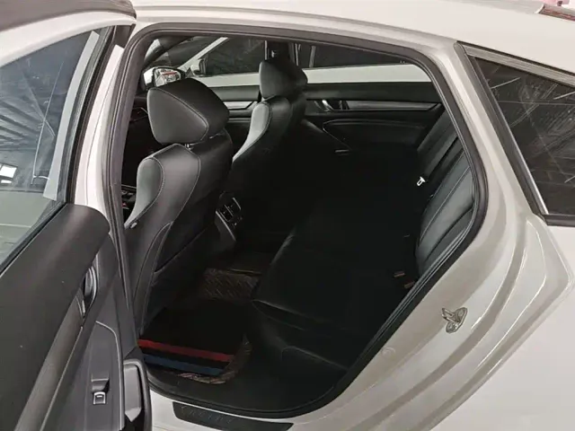 Honda Inspire — Фото автомобиля 16