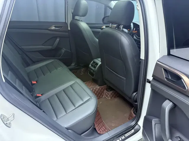 Volkswagen Tharu — Фото автомобиля 9