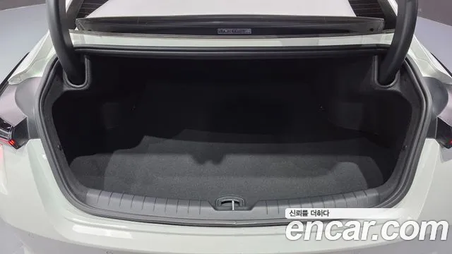 Kia K8 Signature — Фото автомобиля 15
