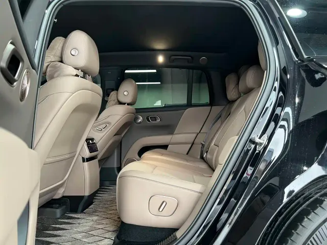 Li Auto i6 — Фото автомобиля 11