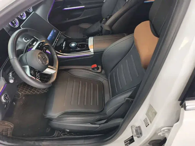 Mercedes-Benz C-Class — Фото автомобиля 14