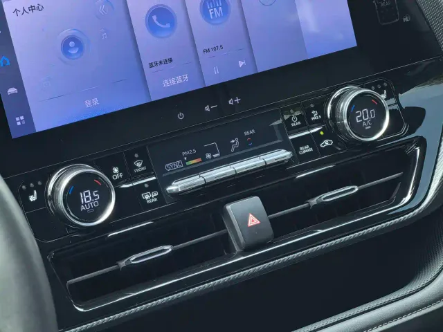 Toyota Crown Kluger — Фото автомобиля 13