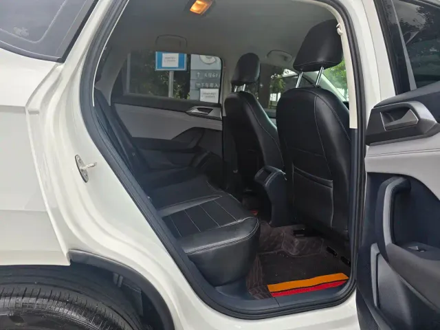 Volkswagen Tharu — Фото автомобиля 10