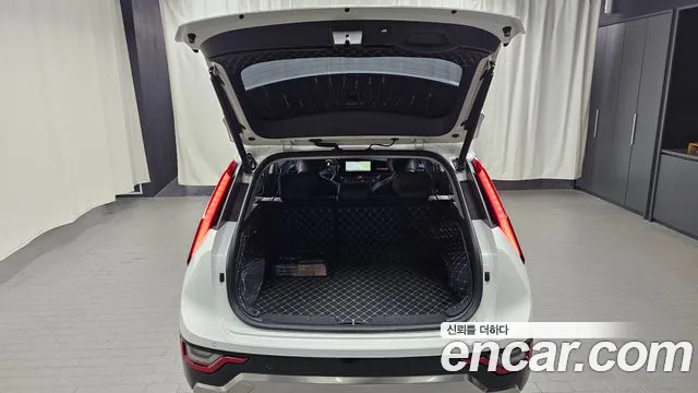 Kia Niro The All New — Фото автомобиля 20
