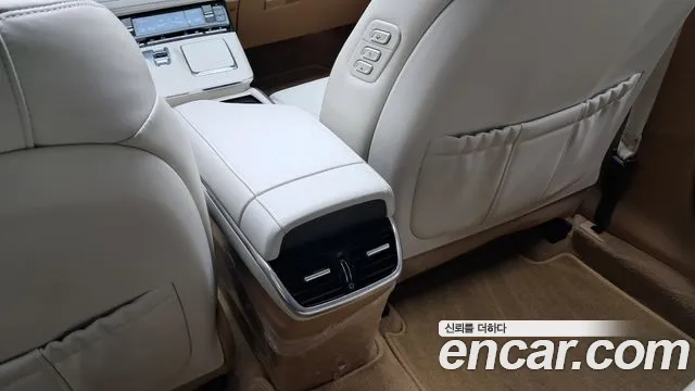 Hyundai Grandeur Новый Grandeur IG — Фото автомобиля 27