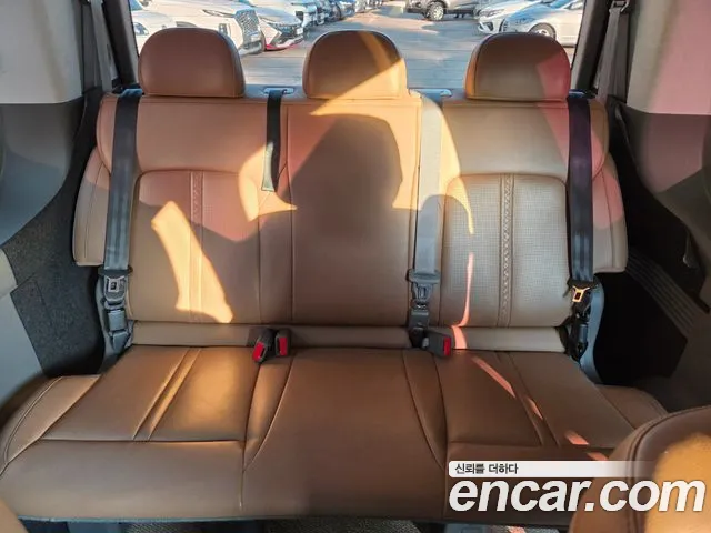 Hyundai Staria — Фото автомобиля 13