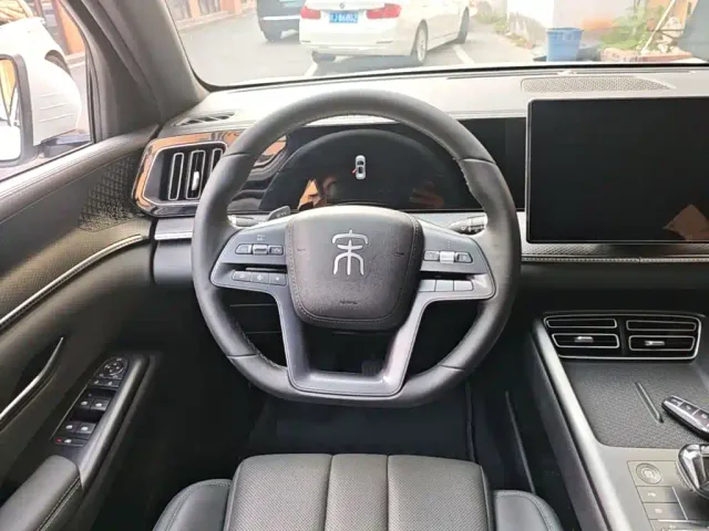 BYD Song Pro — Фото автомобиля 10
