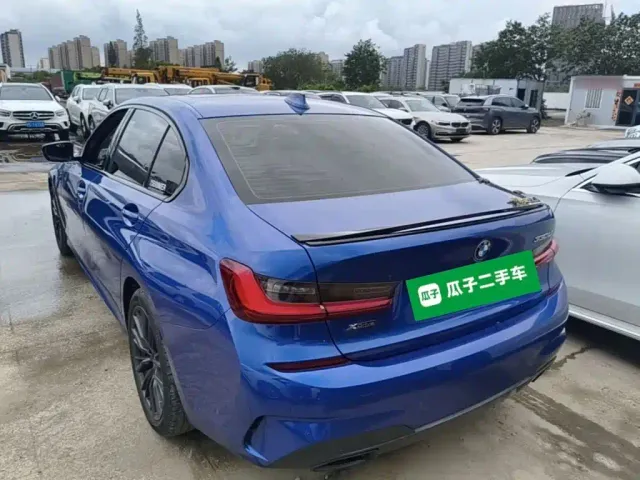 BMW 3 Series — Фото автомобиля 4