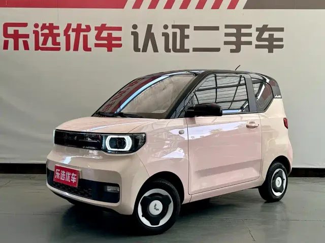 Фотография автомобиля — Wuling Hongguang Mini EV