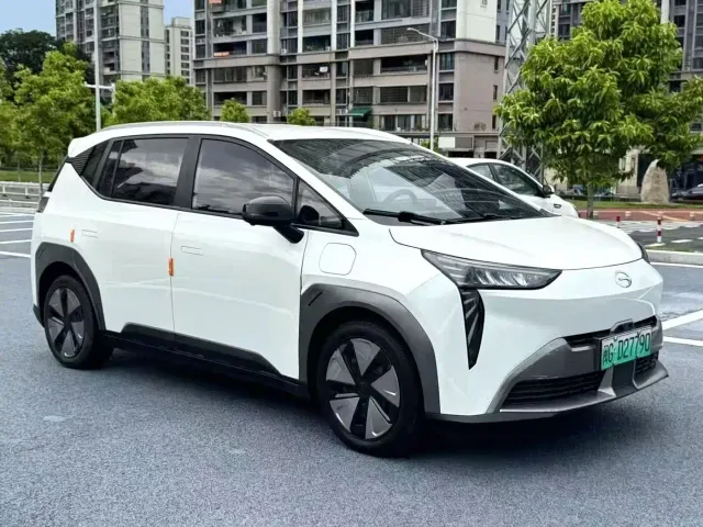GAC Aion Y — Фото автомобиля 3