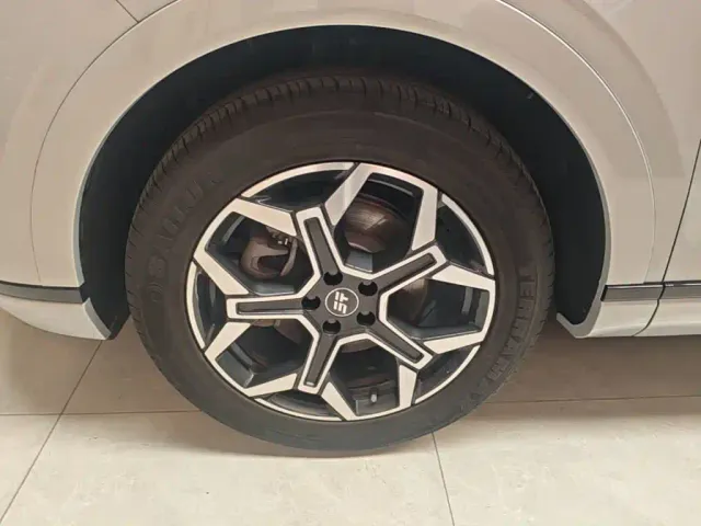 Jetour Shanhai Jetour Shanhai L7 PLUS 2025 220km Elite Edition 7-seater — Фото автомобиля 22