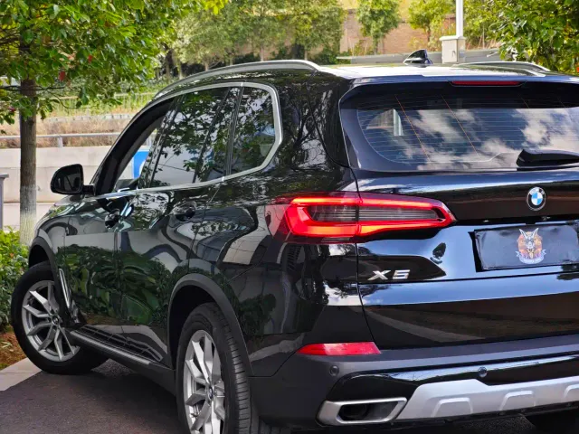 BMW X5 — Фото автомобиля 18