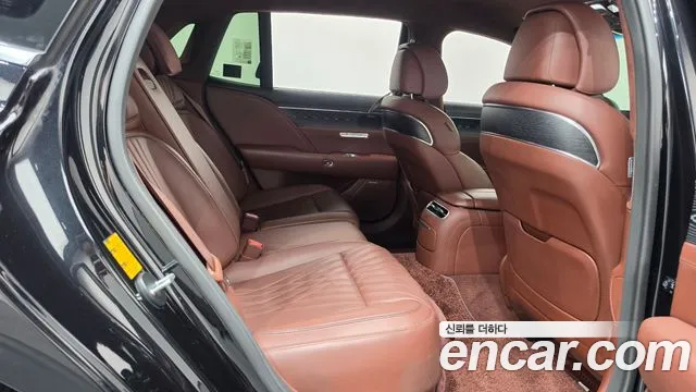 Genesis G90 RS4 — Фото автомобиля 25
