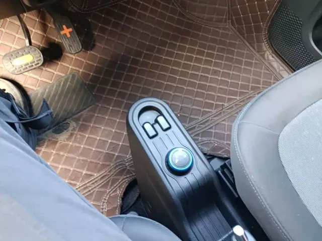 Wuling Hongguang Mini EV — Фото автомобиля 13
