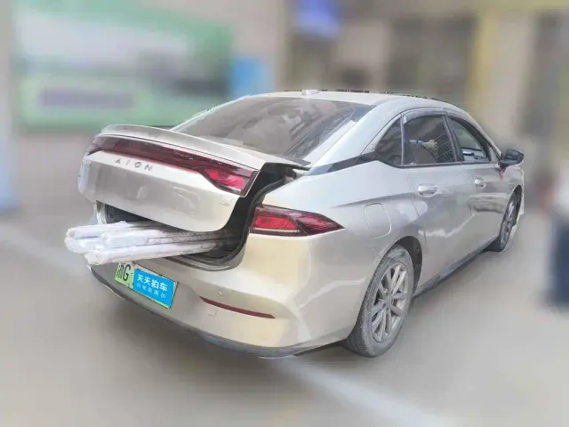 GAC Aion S — Фото автомобиля 5