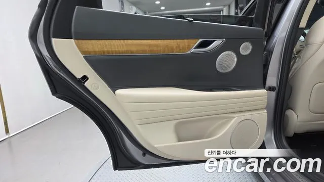 Genesis G80 Бензин 2.5 турбо AWD — Фото автомобиля 23