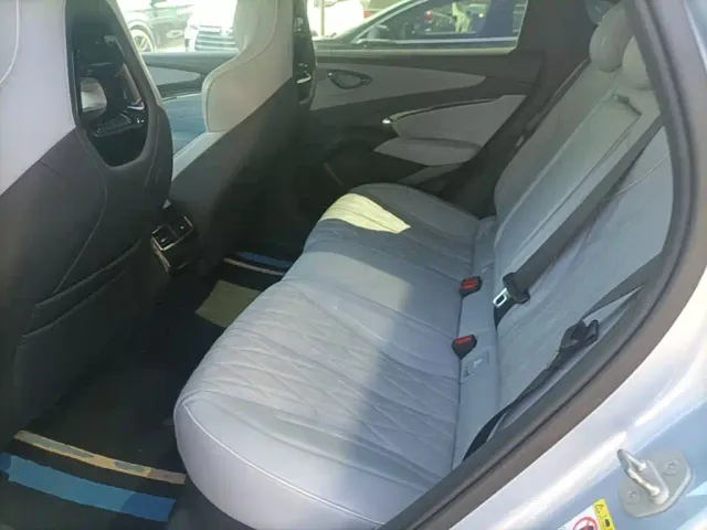 BYD Seal — Фото автомобиля 16