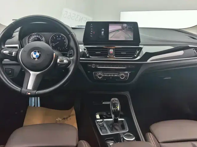 BMW 1 Series — Фото автомобиля 12