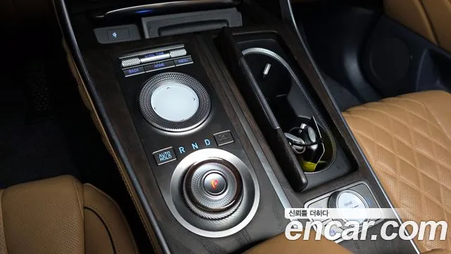 Genesis GV80 — Фото автомобиля 9