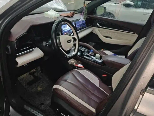 Geely Xingyue L — Фото автомобиля 14