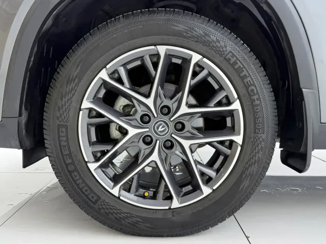 Changan CS75 Plus — Фото автомобиля 21