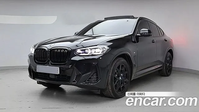 Фотография автомобиля — BMW X4 G02