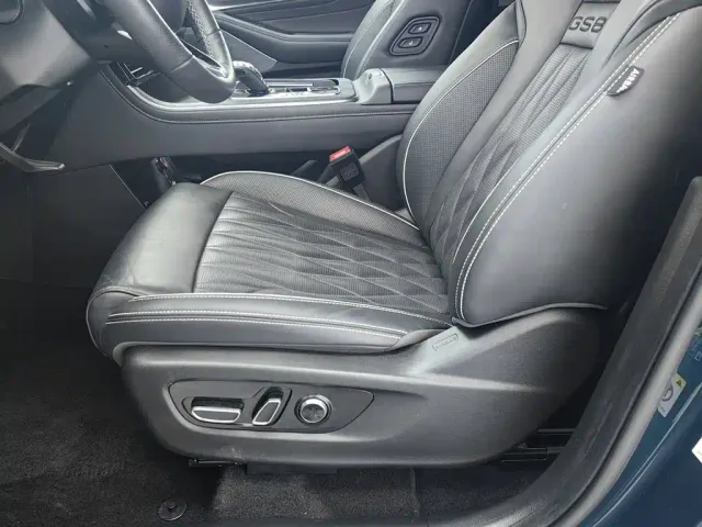 GAC Trumpchi GS8 — Фото автомобиля 20