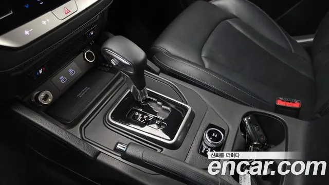 KG_Mobility_Ssangyong Rexton Новый Rexton Sport Khan Дизель 2.2 4WD — Фото автомобиля 9