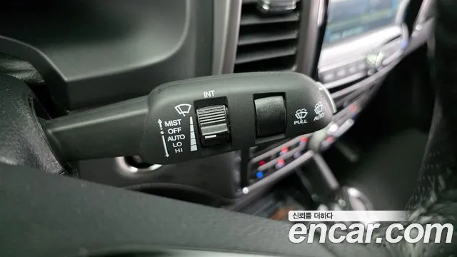 KG_Mobility_Ssangyong Rexton Новый Rexton Sport Khan Дизель 2.2 4WD — Фото автомобиля 16